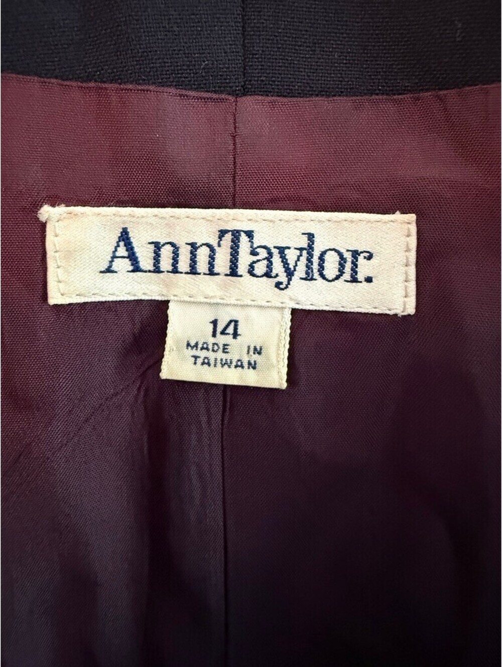 Vintage Ann Taylor Blazer 14 Navy 100% Wool Gold Button Double Breasted 90s - Picture 3 of 7